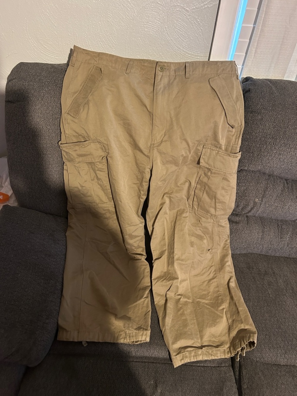 ☀️Men’s American Eagle Wide Leg Cargo Pants NWOT☀️